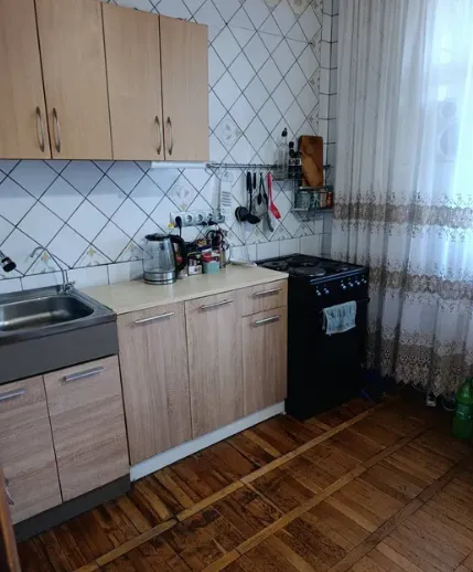 Продам квартиру 3-х комн Фестивальная