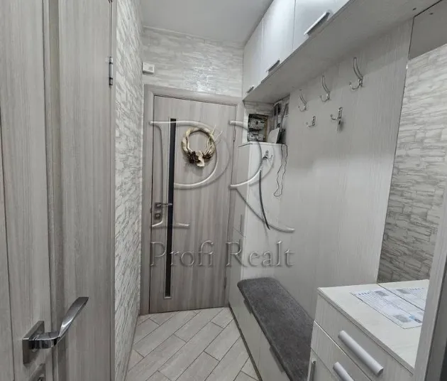 Продаж 2 кімн. квартири вулиця Родини Глаголєвих 22А