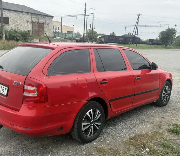 Терміново продам авто Шкода Octavia