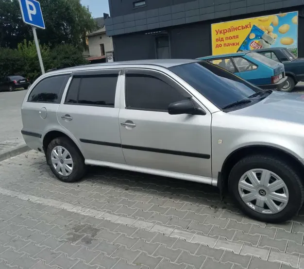 Продаж авто цікавить обмін Обмен