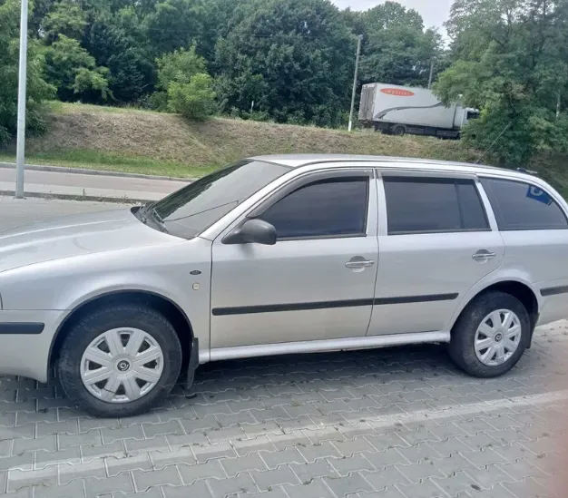 Продаж авто цікавить обмін Обмен