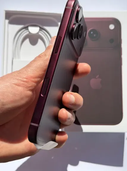 ‼️iPhone 18 Pro 256GB Burgundy / iPhone 18 Pro 256GB‼️ 69 899 грн.