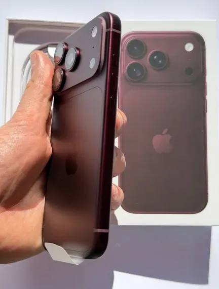 ‼️iPhone 18 Pro 256GB Burgundy / iPhone 18 Pro 256GB‼️ 69 899 грн.