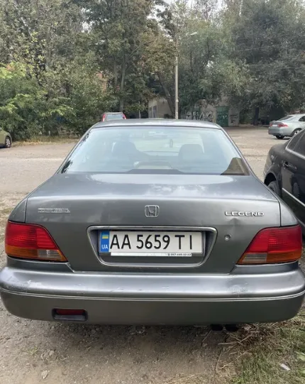 Продам Honda Legend