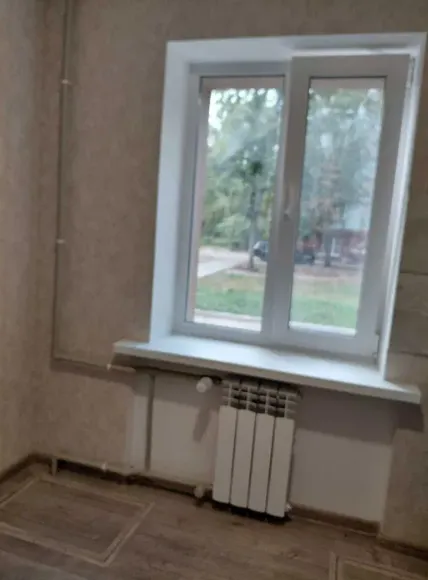 продам однокомнатную, ул. Независимой Украины 765 684